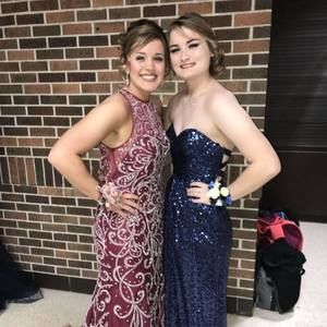 Meet your Posher, Abbie